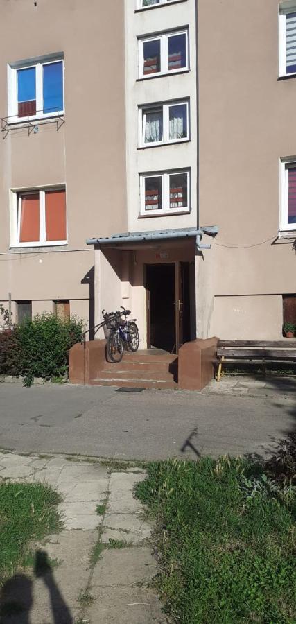 Apartament Dwupokojowy Ostrowiec Świętokrzyski エクステリア 写真